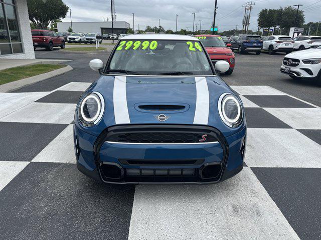 used 2024 MINI Hardtop car, priced at $29,990
