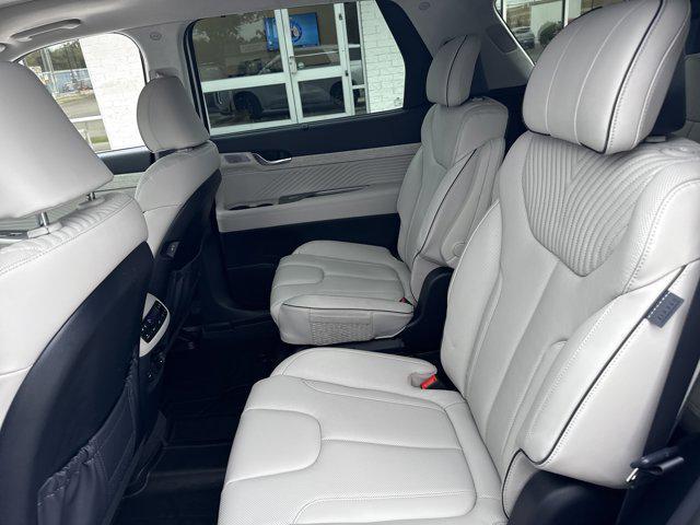 used 2024 Hyundai Palisade car, priced at $43,990