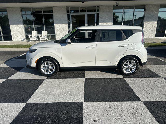 used 2025 Kia Soul car, priced at $18,990