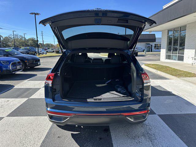 used 2022 Volkswagen Atlas Cross Sport car, priced at $26,990