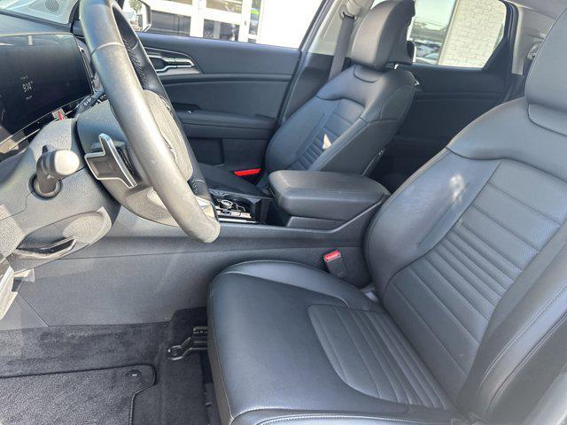 used 2025 Kia Sportage Hybrid car, priced at $33,990