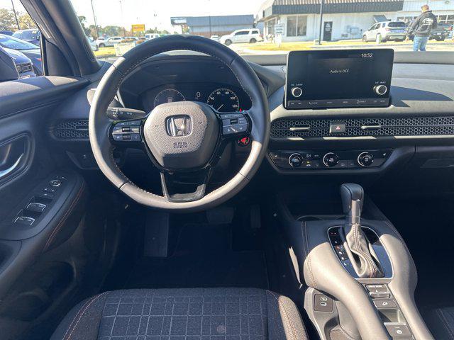used 2025 Honda HR-V car, priced at $25,990