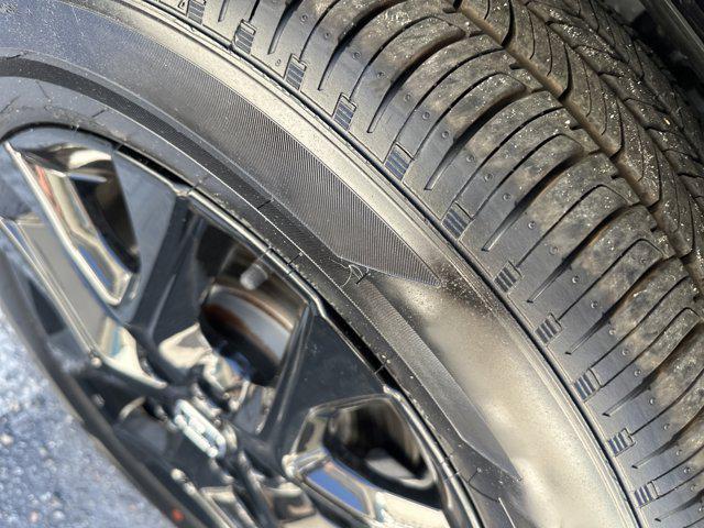 used 2025 Honda HR-V car, priced at $25,990