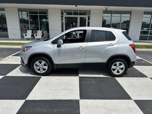 used 2022 Chevrolet Trax car, priced at $17,990