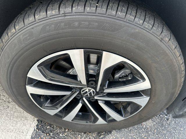 used 2024 Volkswagen Tiguan car, priced at $23,990