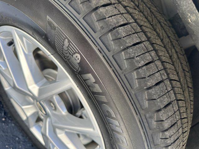 used 2022 Chevrolet Equinox car, priced at $22,990