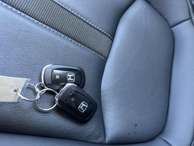 used 2025 Honda Pilot car, priced at $44,990