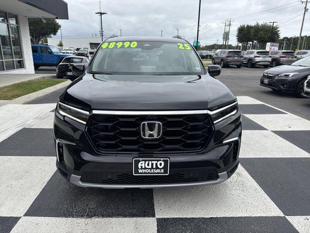 used 2025 Honda Pilot car, priced at $48,990