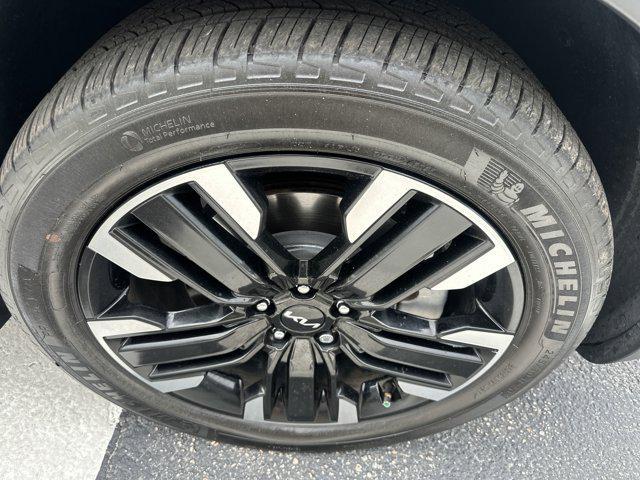 used 2024 Kia Telluride car, priced at $46,990