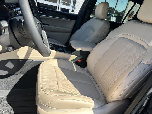 used 2025 Jeep Grand Cherokee L car, priced at $42,990