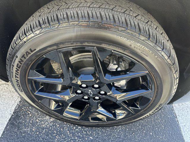 used 2025 Chevrolet Traverse car, priced at $46,990