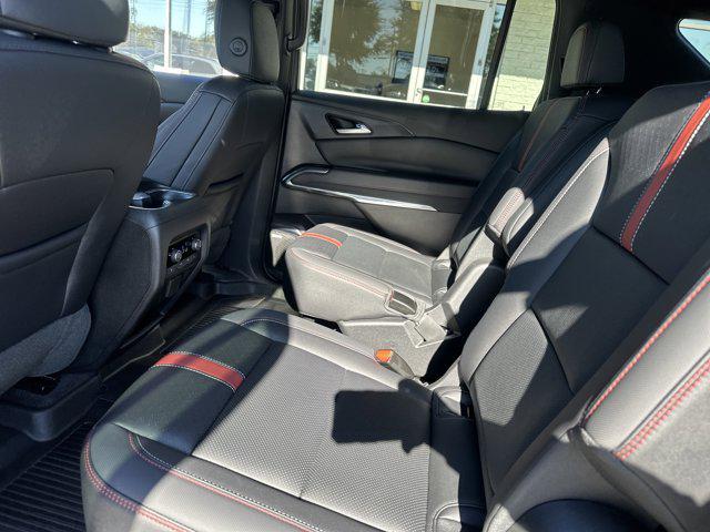 used 2025 Chevrolet Traverse car, priced at $46,990