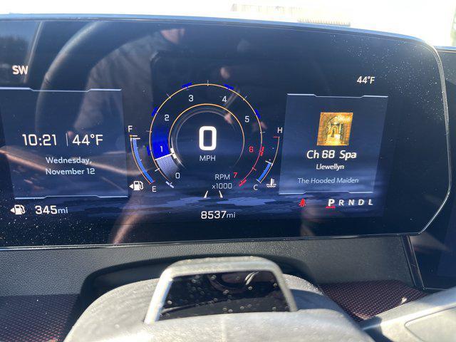 used 2025 Chevrolet Traverse car, priced at $46,990