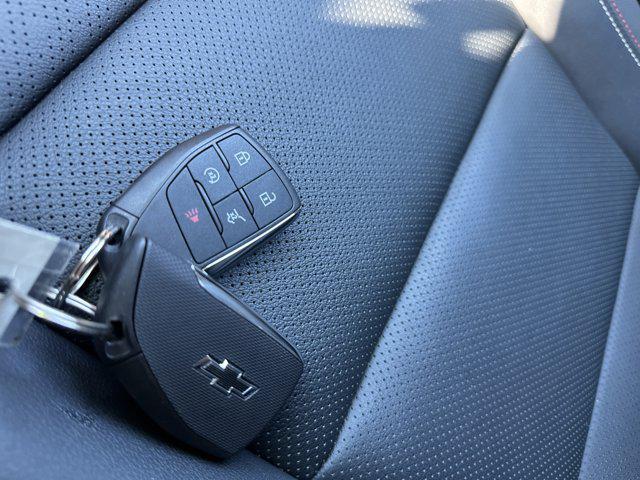 used 2025 Chevrolet Traverse car, priced at $46,990