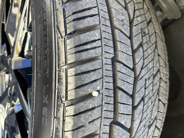 used 2025 Chevrolet Traverse car, priced at $46,990