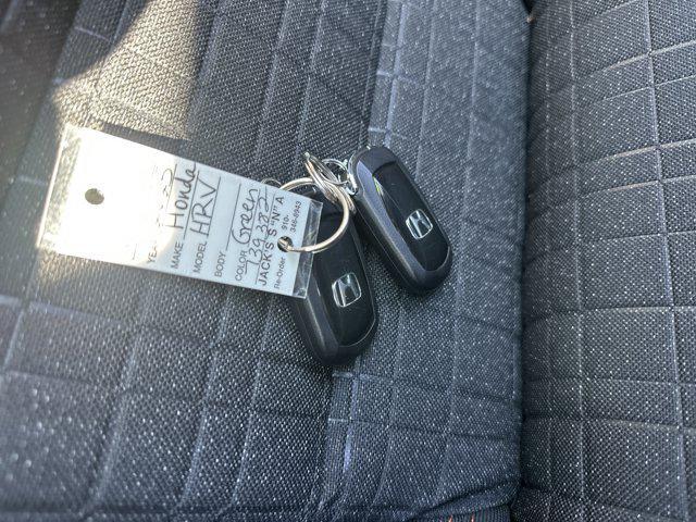 used 2025 Honda HR-V car, priced at $25,990