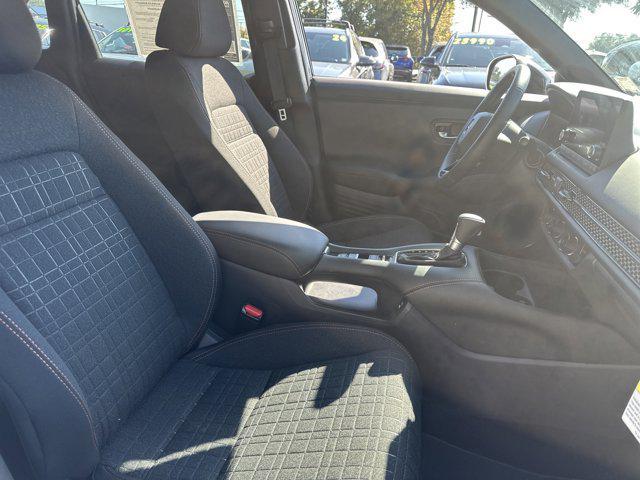 used 2025 Honda HR-V car, priced at $25,990
