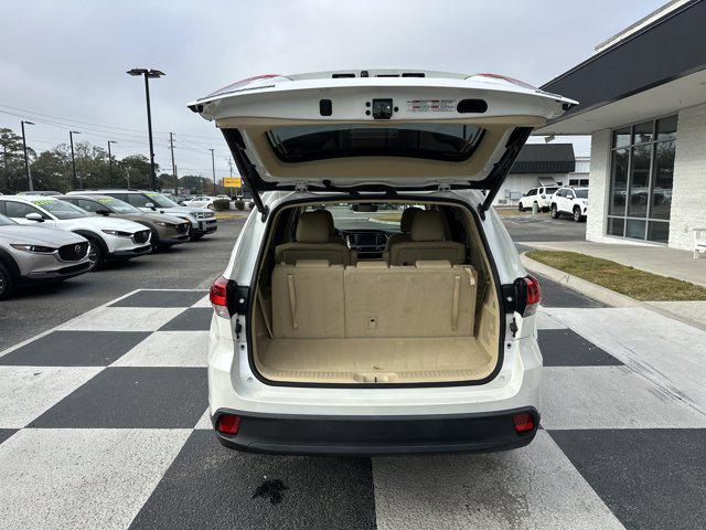 used 2019 Toyota Highlander car, priced at $23,990