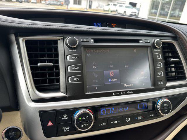used 2019 Toyota Highlander car, priced at $23,990