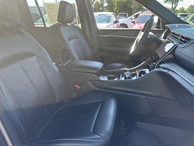 used 2025 Jeep Grand Cherokee car, priced at $41,990