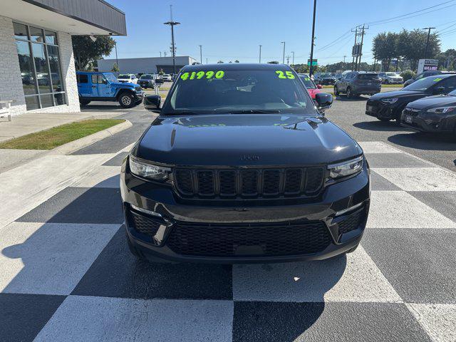 used 2025 Jeep Grand Cherokee car, priced at $41,990