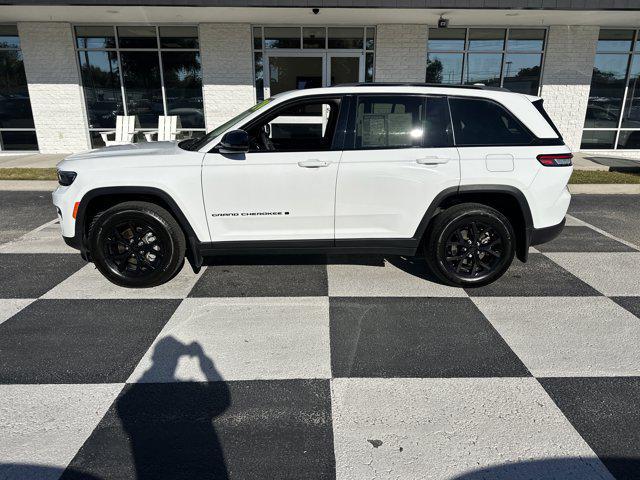 used 2024 Jeep Grand Cherokee car, priced at $30,990
