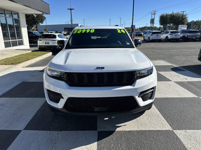 used 2024 Jeep Grand Cherokee car, priced at $30,990