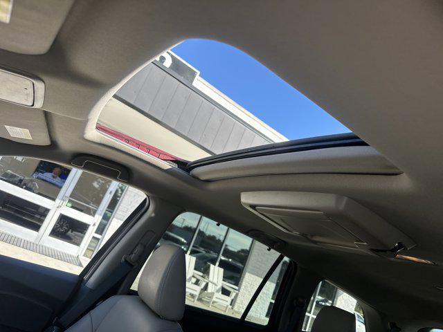 used 2022 Honda Pilot car, priced at $33,990