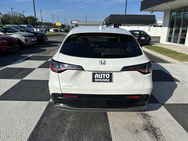 used 2025 Honda HR-V car, priced at $27,990