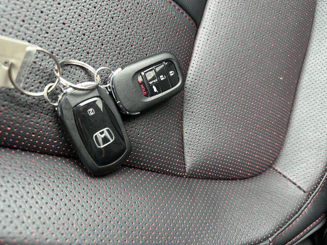 used 2025 Honda Pilot car, priced at $49,990