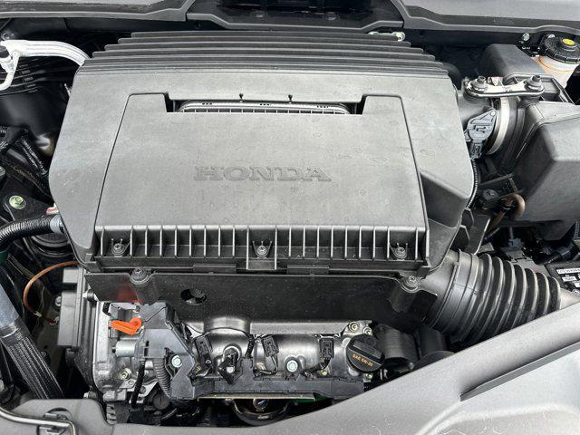 used 2025 Honda Pilot car, priced at $49,990