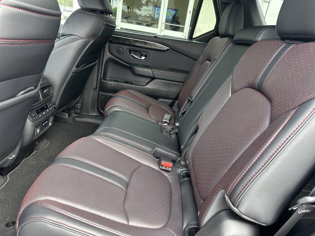 used 2025 Honda Pilot car, priced at $49,990
