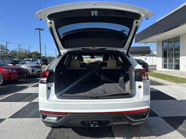 used 2025 Volkswagen Atlas Cross Sport car, priced at $35,990