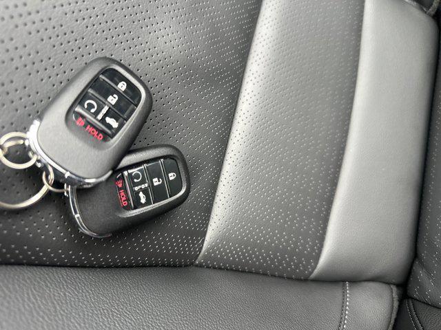 used 2025 Honda Civic Hybrid car, priced at $29,990