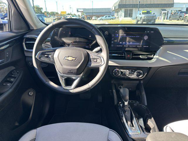 used 2025 Chevrolet TrailBlazer car, priced at $24,990