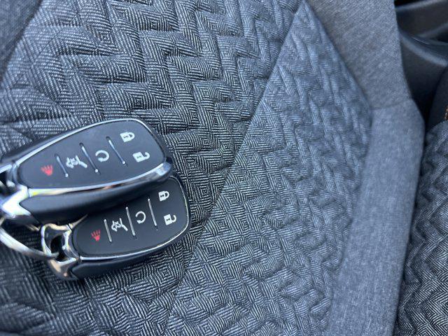 used 2022 Chevrolet Equinox car, priced at $20,990