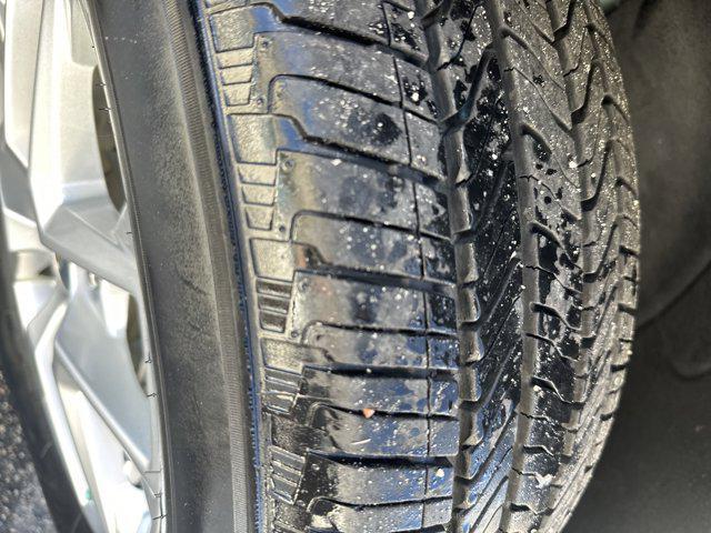 used 2022 Chevrolet Equinox car, priced at $20,990