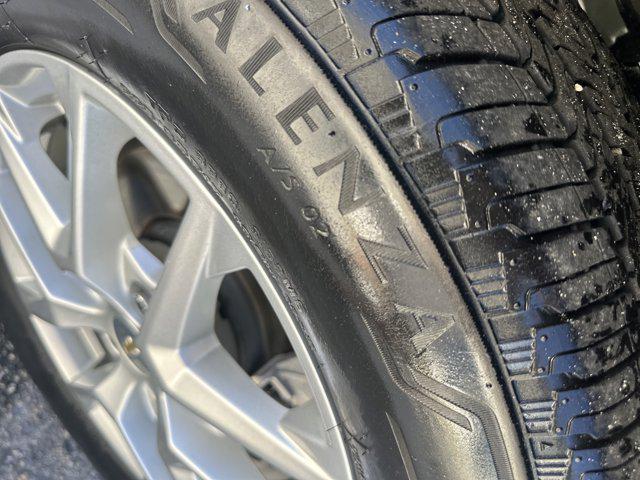 used 2022 Chevrolet Equinox car, priced at $20,990