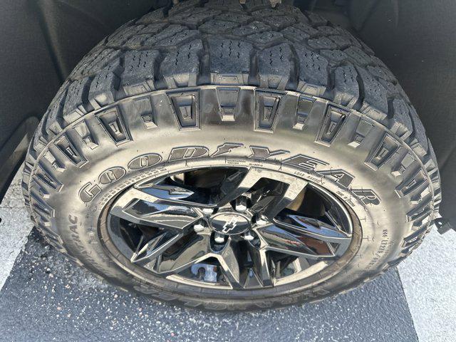 used 2022 Chevrolet Silverado 1500 car, priced at $47,990