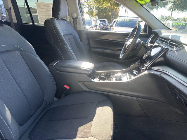 used 2023 Jeep Grand Cherokee car, priced at $27,990