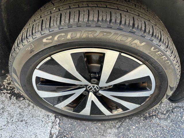 used 2022 Volkswagen Taos car, priced at $21,990