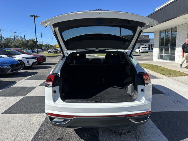 used 2020 Volkswagen Atlas Cross Sport car, priced at $21,990