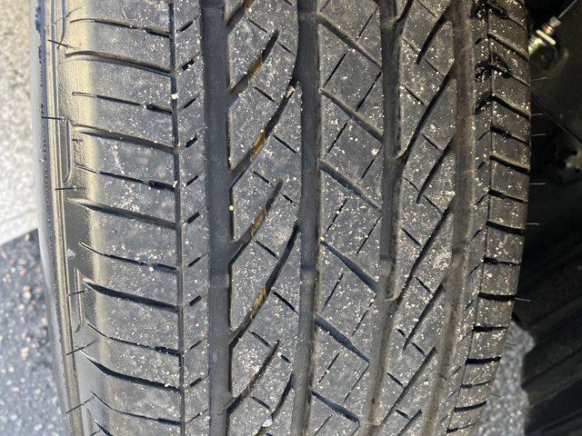 used 2021 Honda Pilot car, priced at $24,990
