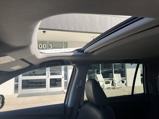 used 2021 Honda Pilot car, priced at $24,990