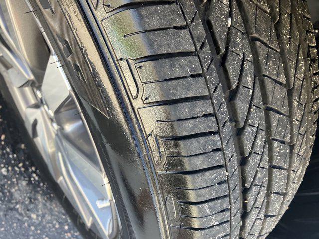 used 2021 Honda Pilot car, priced at $24,990