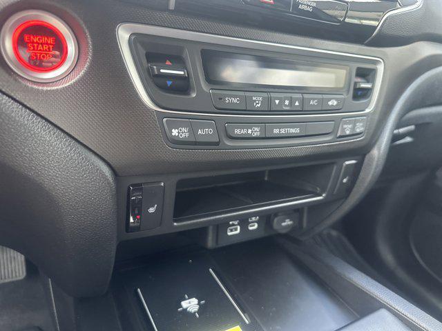 used 2025 Honda Passport car, priced at $38,990