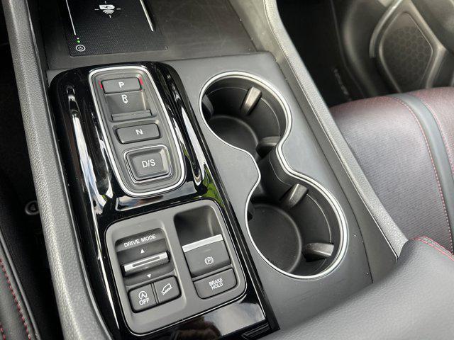 used 2025 Honda Pilot car, priced at $46,990