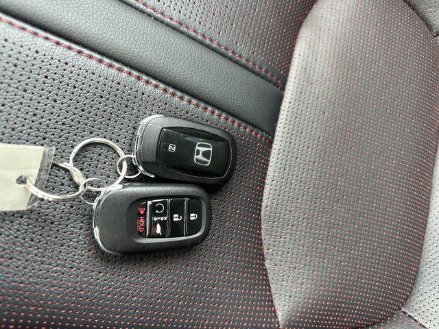 used 2025 Honda Pilot car, priced at $46,990