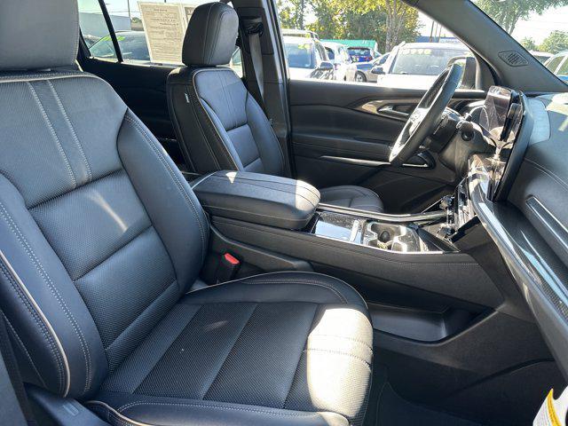 used 2026 Chevrolet Traverse car, priced at $49,990