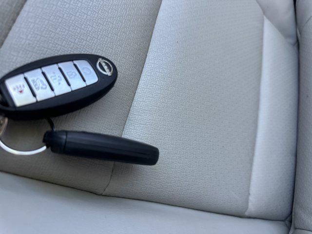 used 2022 Nissan Rogue car, priced at $23,990